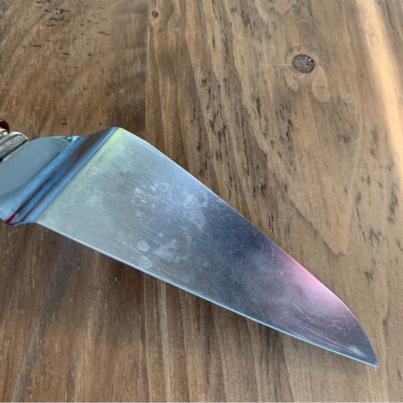 Vintage Cake Pie Knife Server Butterscotch Bakelite Handle - Picture 6 of 12